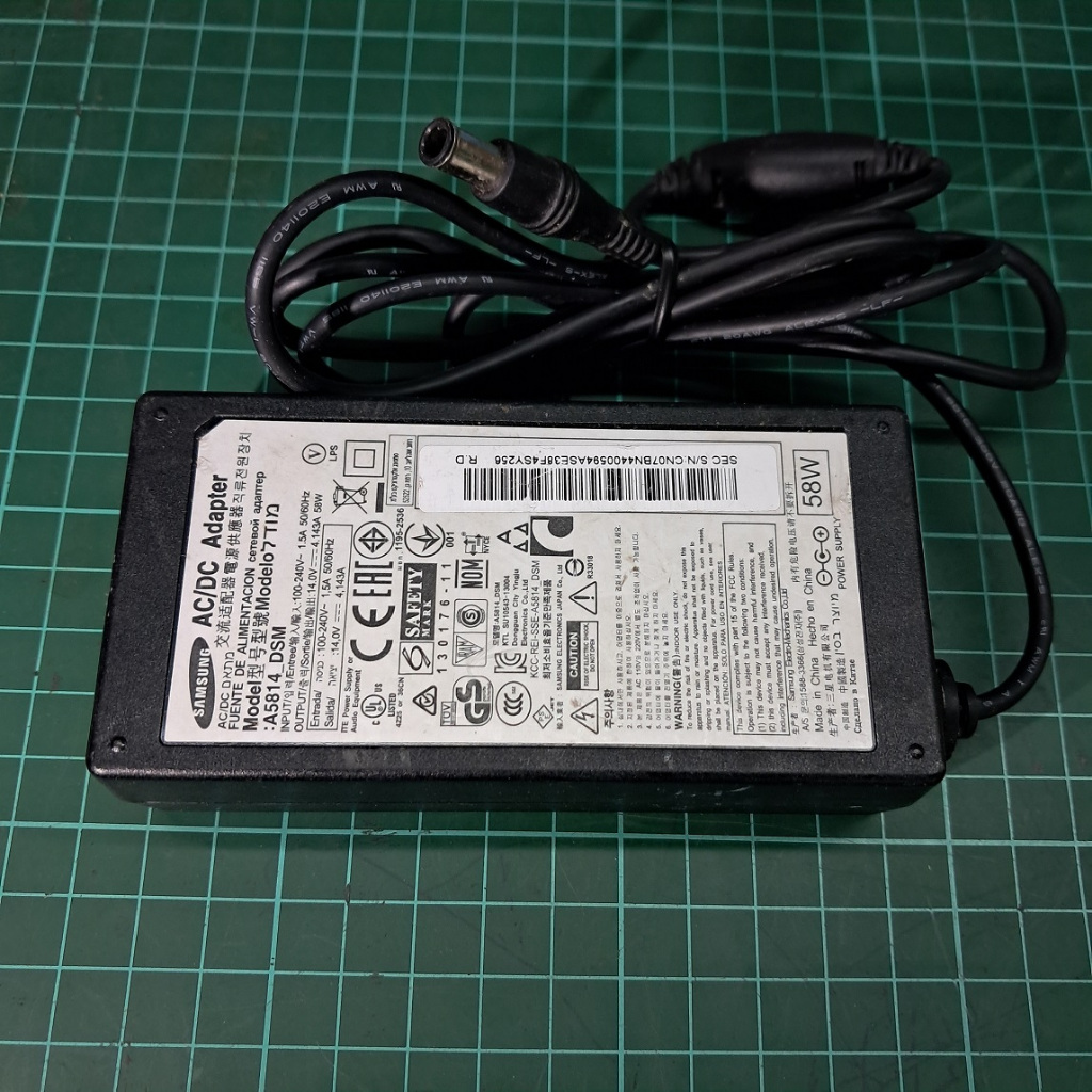 LG Tv Monitor อะแดปเตอร์ 19 ~ 32 นิ้ว 14 โวลต์ DC แจ็คอะแดปเตอร์ 6-1.5 มม.เข็ม Plus kbl Ac8