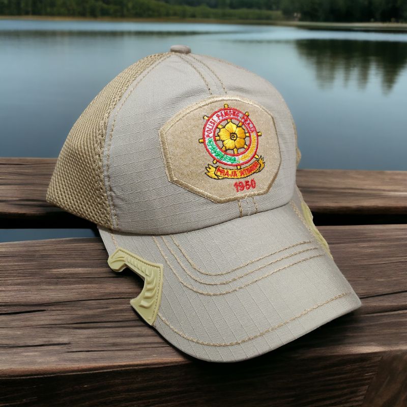 หมวกครีม Punisher มีโลโก้ POL PP