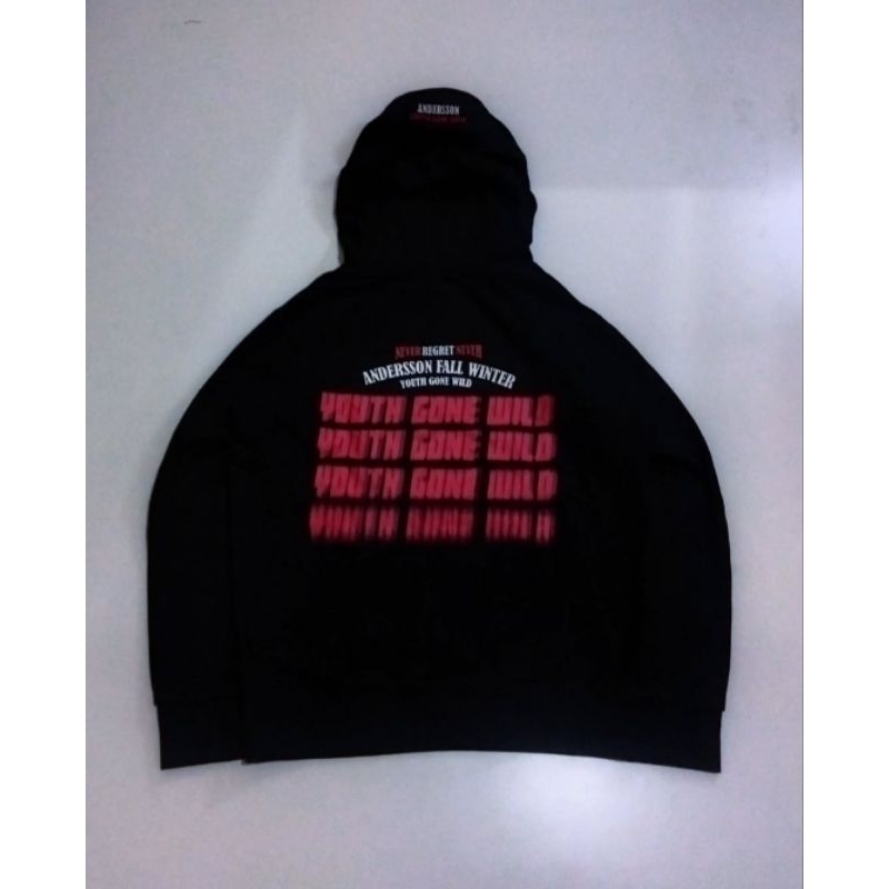 Anderson Bell Youth Gone Wild Hoodie สีดํา