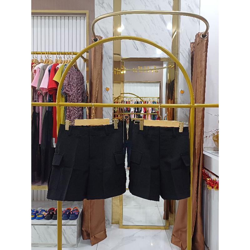 กางเกงขาสั้น PROMTHONG สีดํา นําเข้า BKK