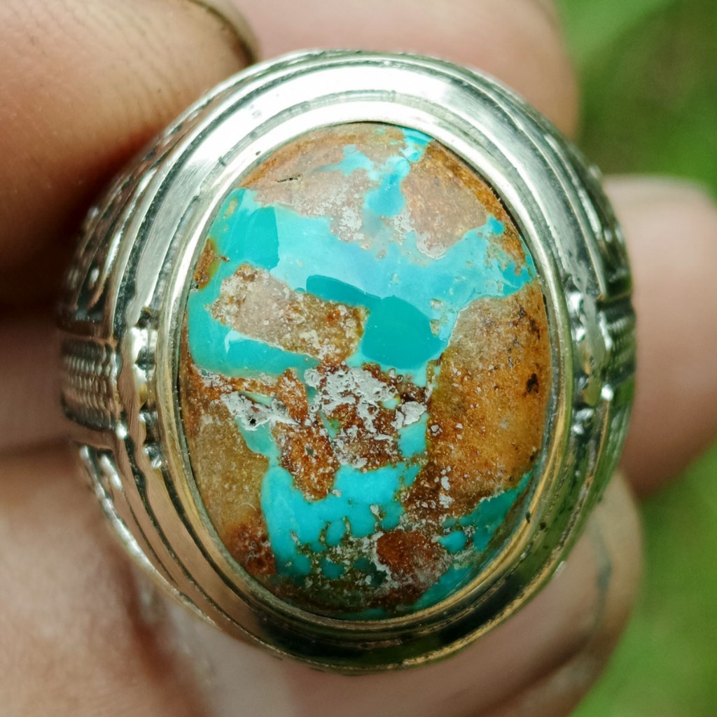 Hijau ธรรมชาติเปอร์เซีย Turquoise Turquoise หินสีเขียวขุ่นสีเขียวแข็ง Sharp หลอดเลือดดําทองที่มีรูปแ