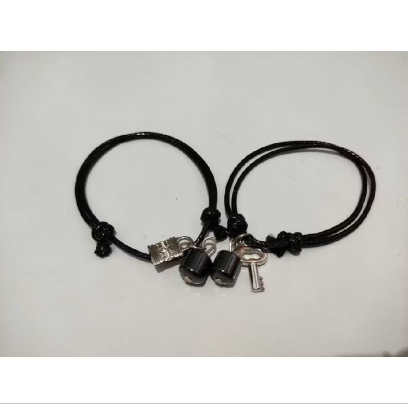 COUPLE BRACELET / MAGNETIC COUPLE BRACELET