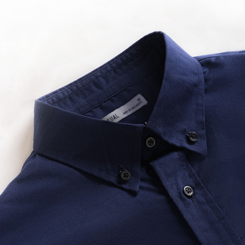 KASUAL เสื้อเชิ้ตผู้ชาย Oxford สีกรมท่า