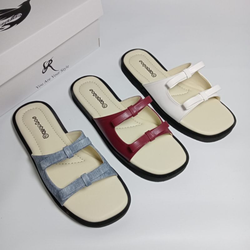 รองเท้าแตะผู้หญิง Roychika ~ Ellen Series