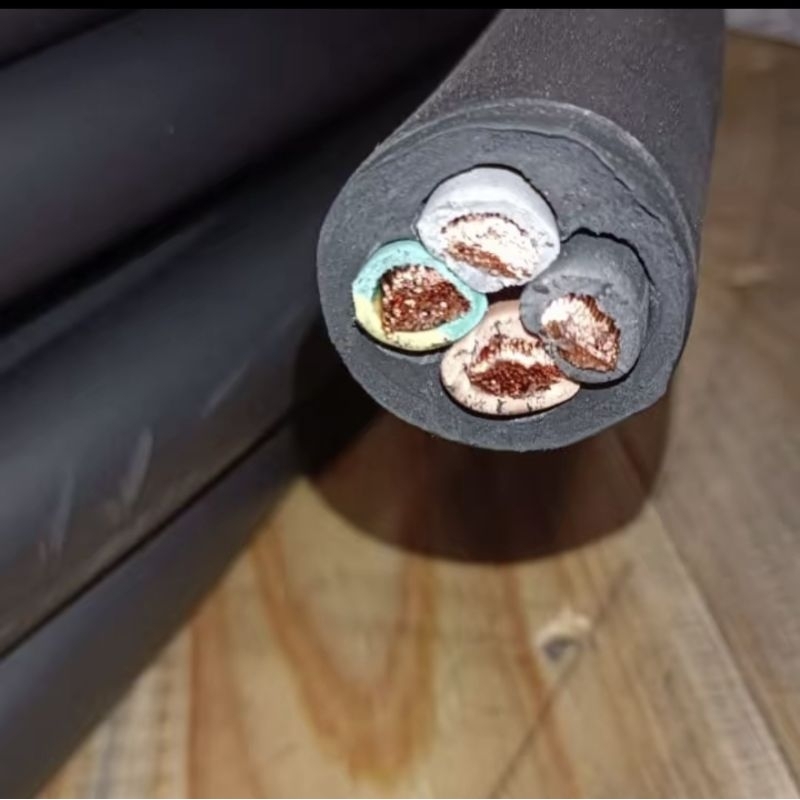 สาย H07RN-F 4x16 mm2 Titanex 4 x 16 mm2 ยางสีดําต่อเมตร