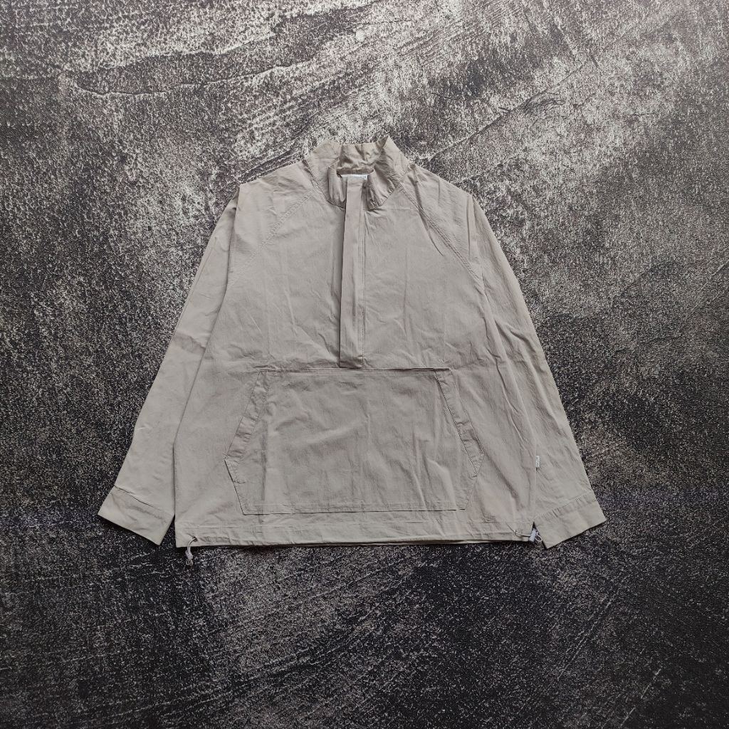 LLL | Anorak Nylon Jacket โดย Laf*dge St*re