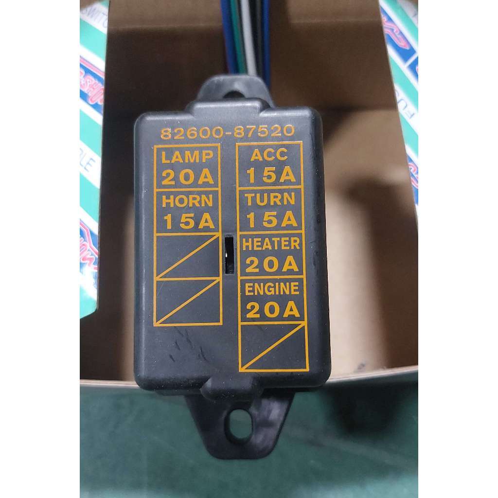 กล่องฟิวส์ Daihatsu Hijet Mitsubishi Fuse House S88