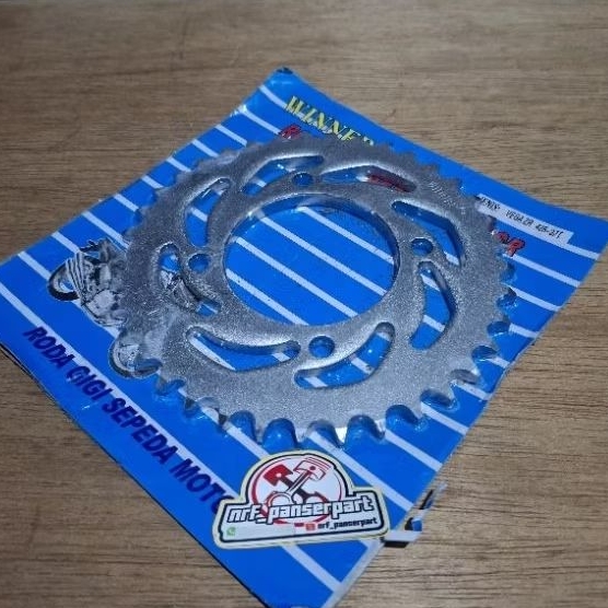 REAR GEAR/REAR WHEEL GEAR 428-37T YAMAHA VEGA ZR JUPITER Z 1/ใหม่ ROBOT 115 CC VEGA FORCE FI INJECTI