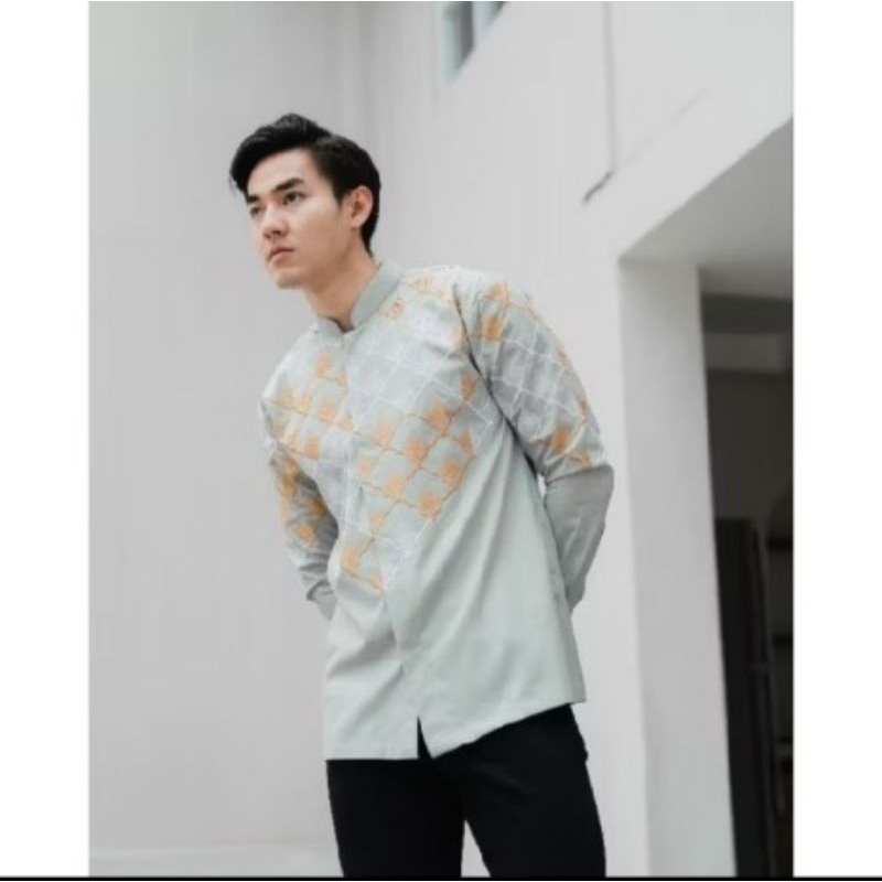 KEMEJA NUC.ID-REJECT Aydin 02 เสื้อเชิ้ตปักลายผู้ชาย (Sage Matcha)