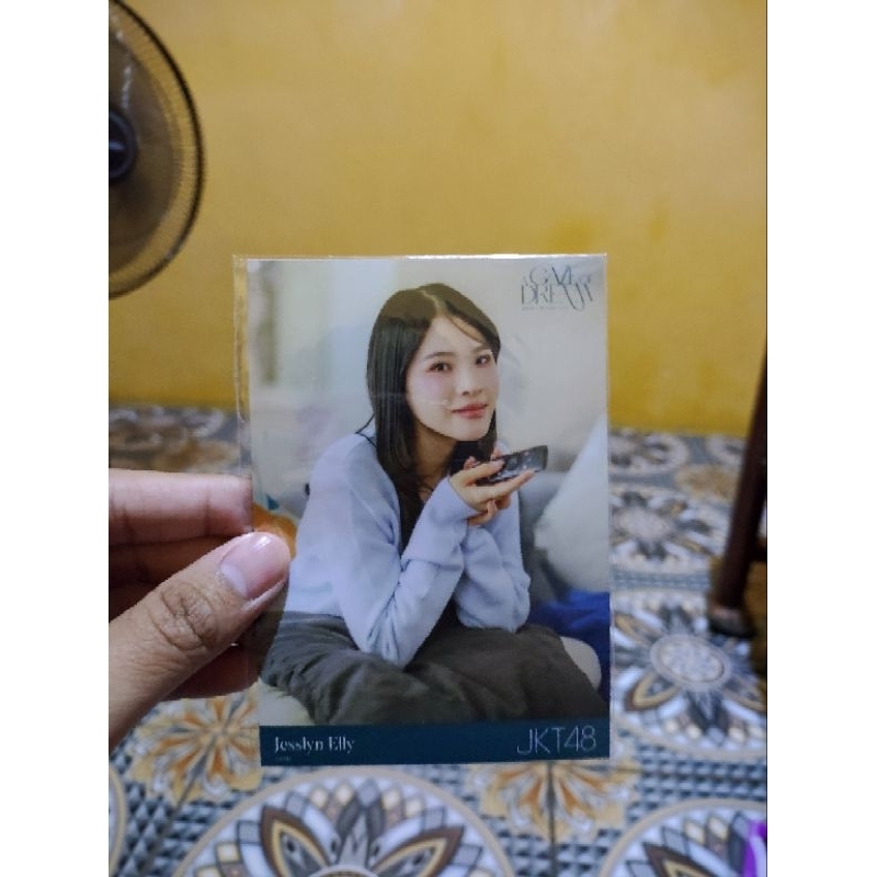 Photopack Lyn Calendar 2025 JKT48