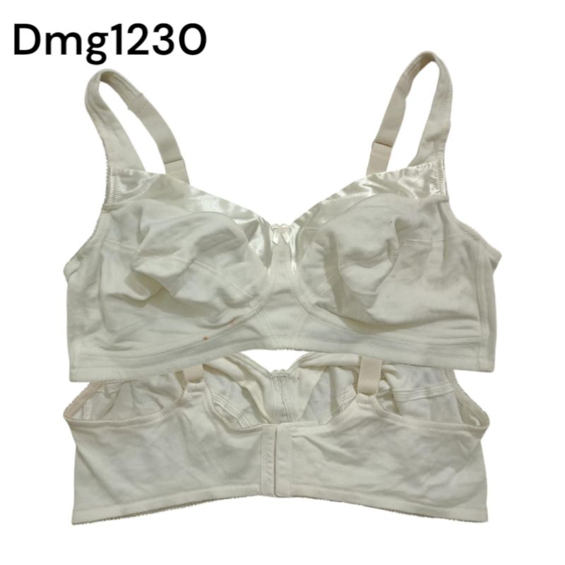 J Dmg1230 branded bra By Bestform bra ไม่มีฟองน้ําไม่มีลวด Riject bra ไซส์ 42 44