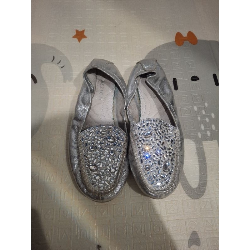Preloved รองเท้าส้นเตี้ยหนัง pazzion ดั้งเดิม