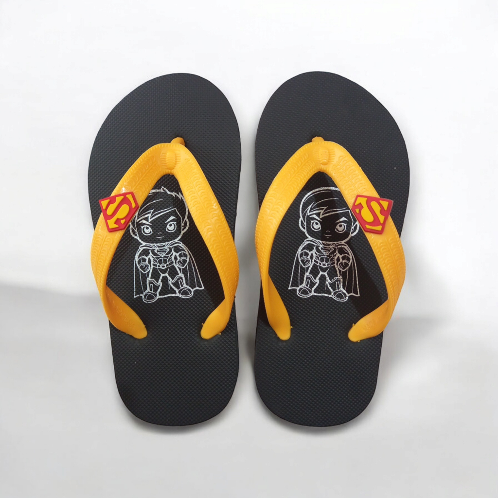 รองเท้าแตะเด็กชาย SUPERMAN พร้อมพื้นสีดําล้วน