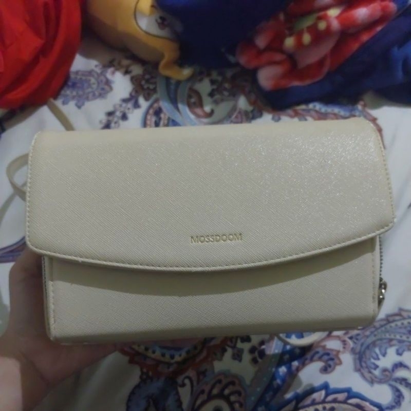กระเป๋า Preloved Mosdoom