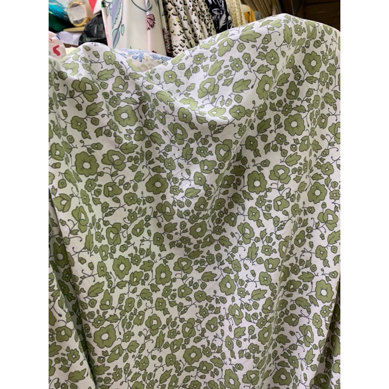 KATUN ผ้าโพลีคอตตอนลายพรีเมี่ยม || ผ้าฝ้ายตัดเย็บพิมพ์ลายดึง || Lq ราคา 0.5 mtr