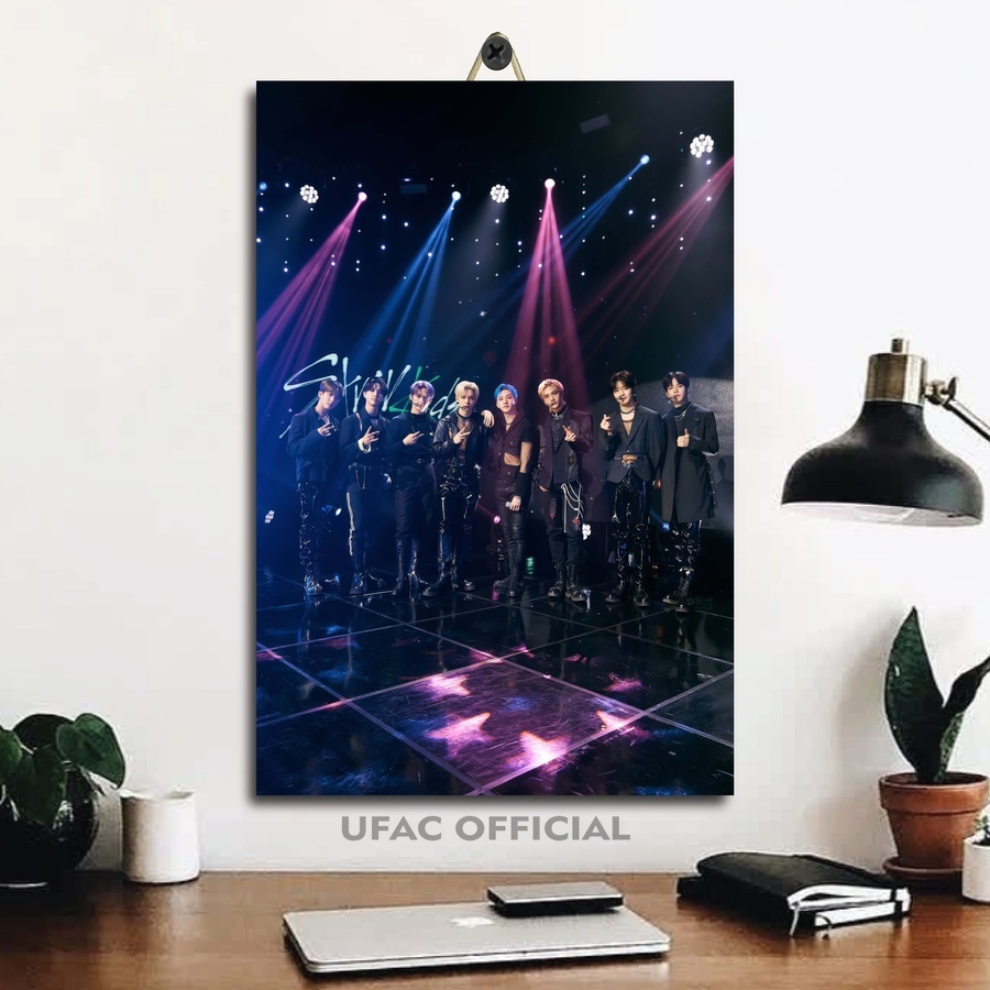 Stray Kids In Gaming Room Display / Ufak Official / Aesthetic Wall Decor / QQ9|K9Z8Y