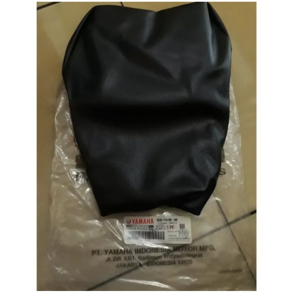 Freego 125 b5d f470f 00 ผ้าคลุมเบาะอาน YGP เดิม