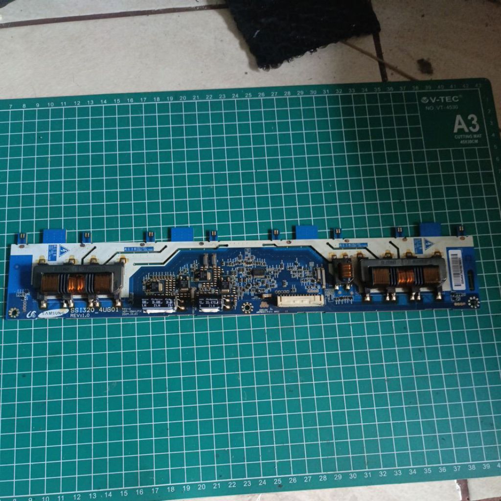 อินเวอร์เตอร์ Sony klv32bx300