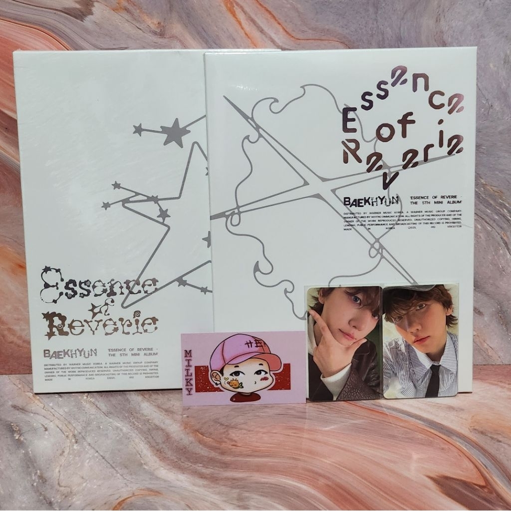 Baekhyun (EXO) - Essence of Reverie (Photobook Ver.)