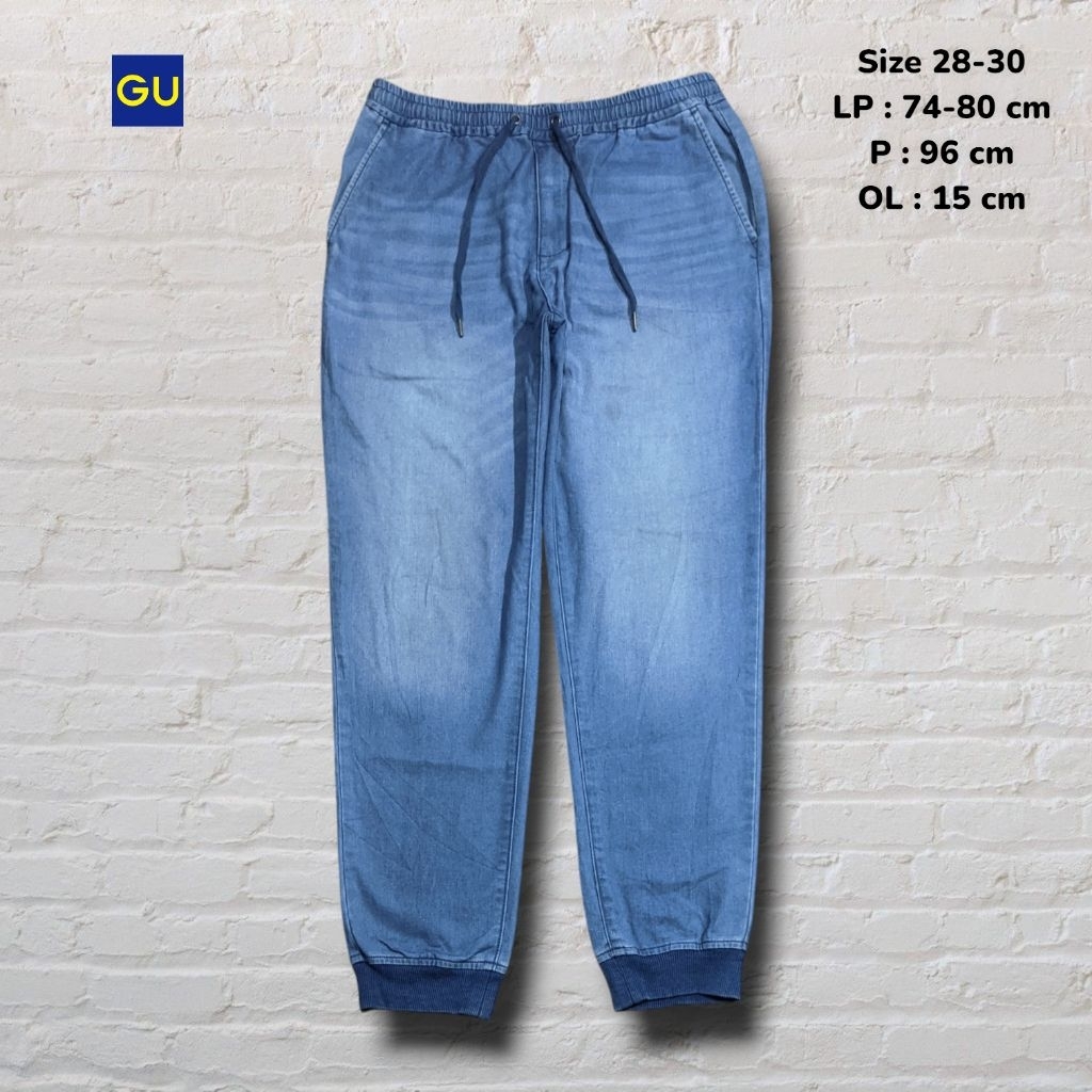 ขนาด 28-30 Longpants กางเกงยีนส์ Relax Jogger GU Blue Washed Ivory Second Preloved CJ914