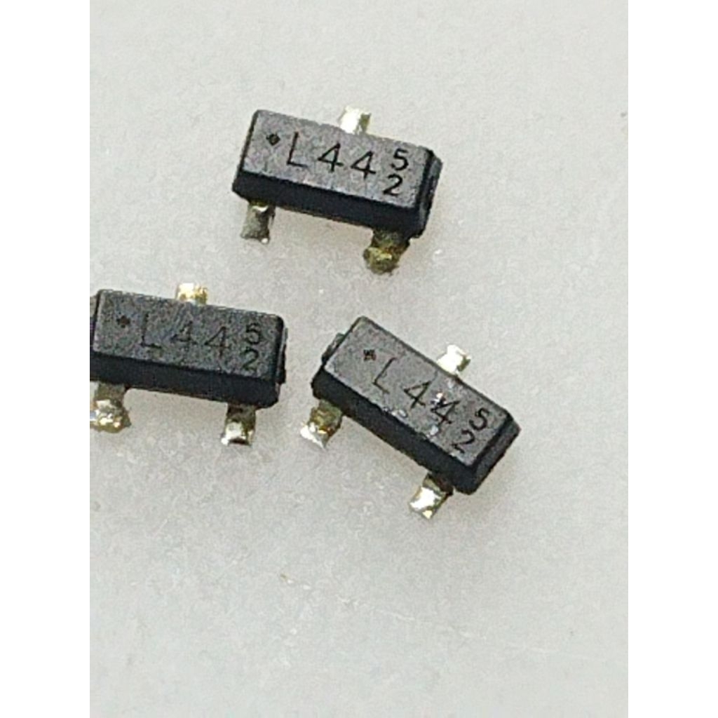 ทรานซิสเตอร์ SMD L44 52