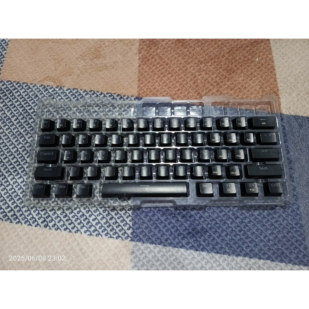 REDRAGON Black Shine ผ่าน ABS Double Shot OEM Profile 61 คีย์คีย์บอร์ดแบบกลไก 60% Redagon K630