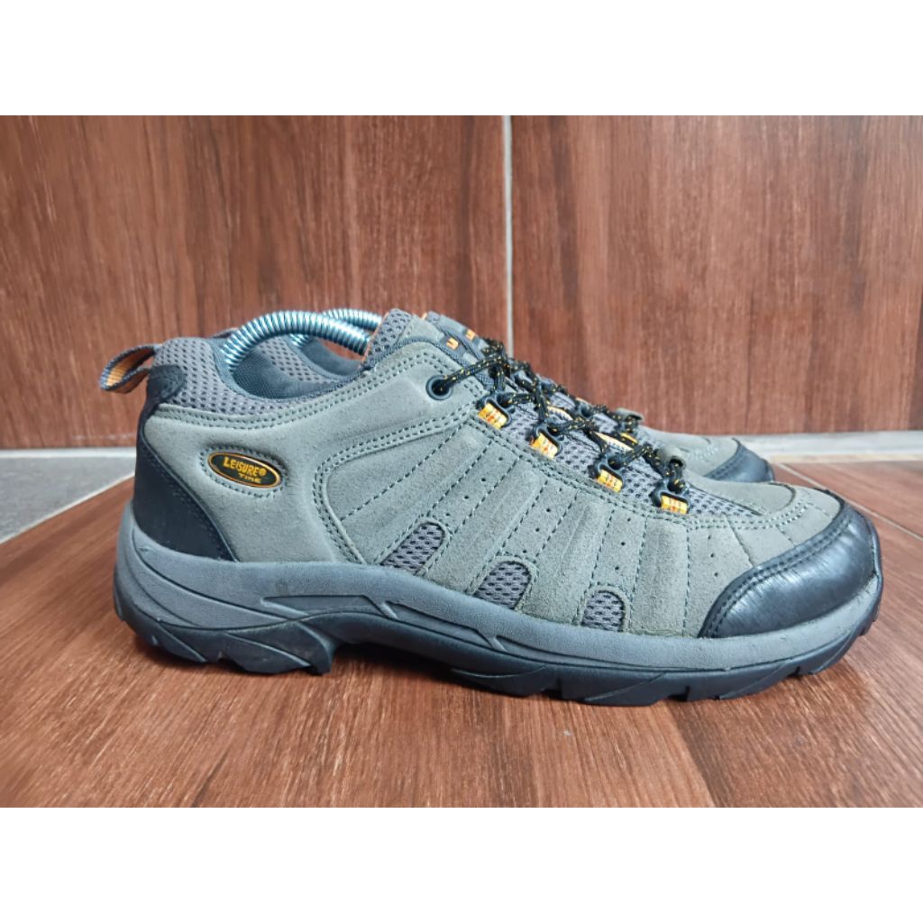 รองเท้ากลางแจ้ง LEISURE TIME