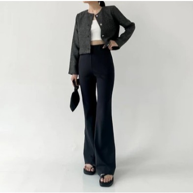 [สินค้าใหม่] - กางเกง YEONA ID REI FLARED ดั้งเดิม