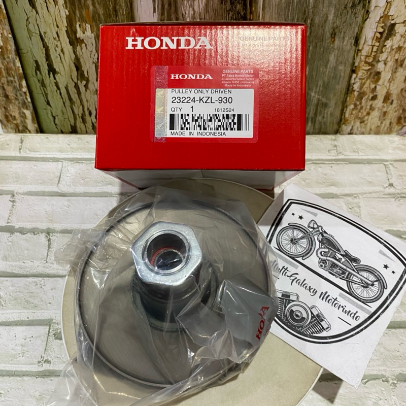 PULLEY - FACE SET DRIVEN HONDA BEAT FI - spacy fi - SCOOPY FI (23224-KZL-930)