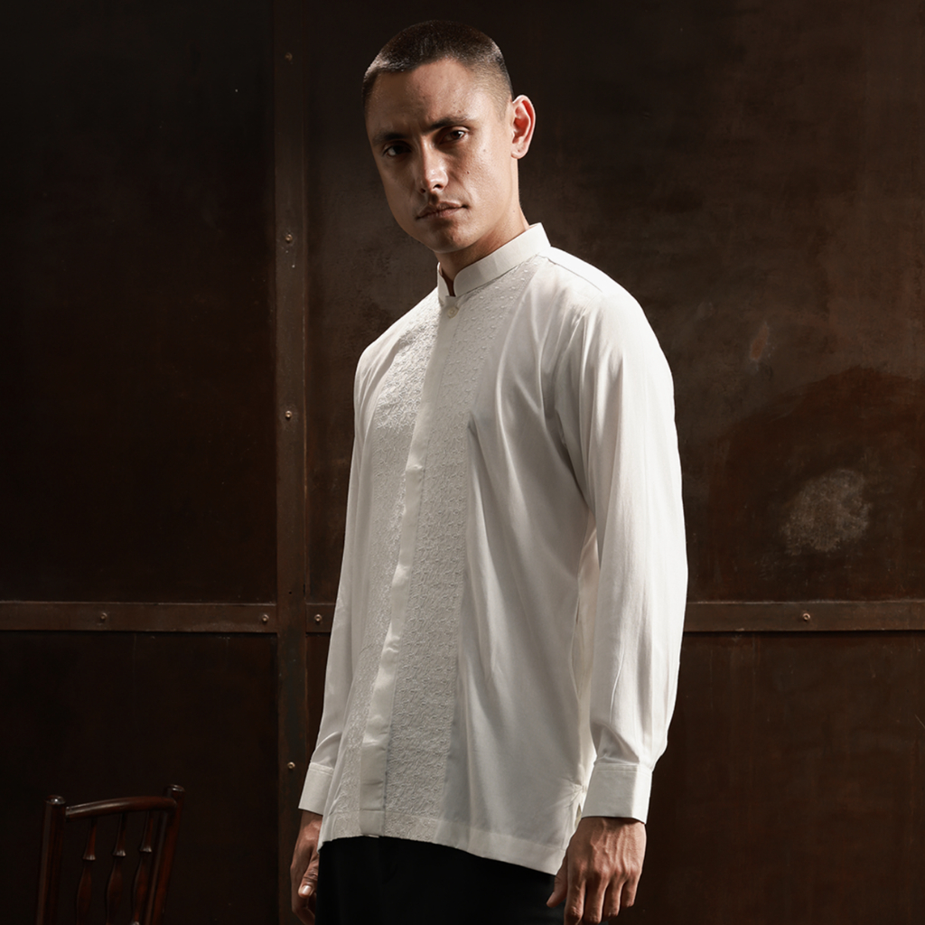 AL-LUTHFI - แขนยาว Koko with Cuffs สีขาวหักพร้อมปักเข้าชุด Zuhair Series i Y17