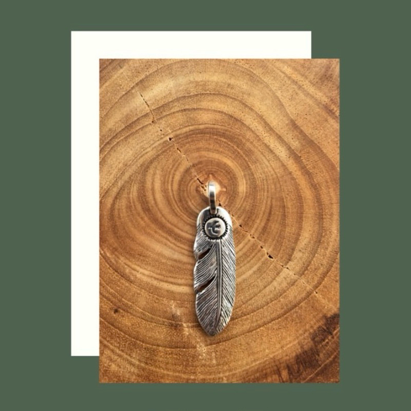 จี้สร้อยคอ Feather Goros