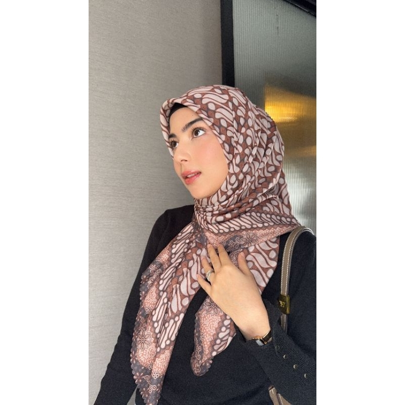 MISHA SERIES RAYA COLLECTION 2025