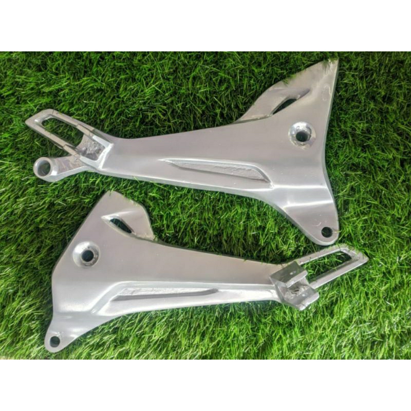 Footstep Step พักเท้าหลัง Supra X 125 Old Set Step Rubber Rear Corp