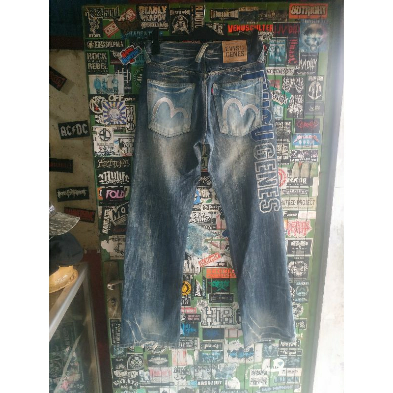 EVISU GENES JEANS***