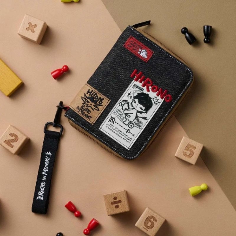 (จํากัด) Hirono Echo Series - Passport Bag Original Pop Mart Passport Bag Hirono Passport Case Hiron