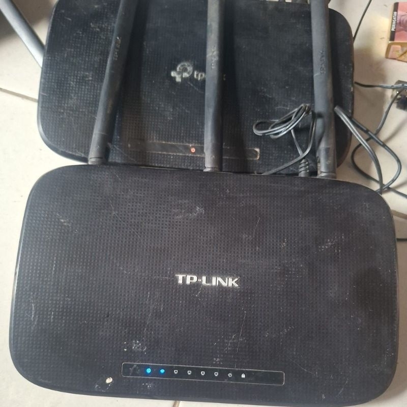 TPLINK WR 940N WIFI REPEATER