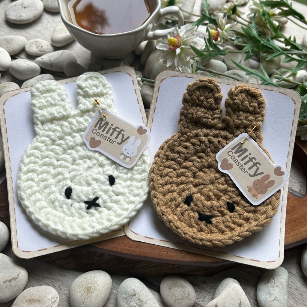 ที่รองแก้ว Miffy Boris Bunny Bear Rabbit Bear ถัก Amigumi น่ารักน่ารัก Coaster ถ้วยเครื่องดื่มถ้วยแก้ว