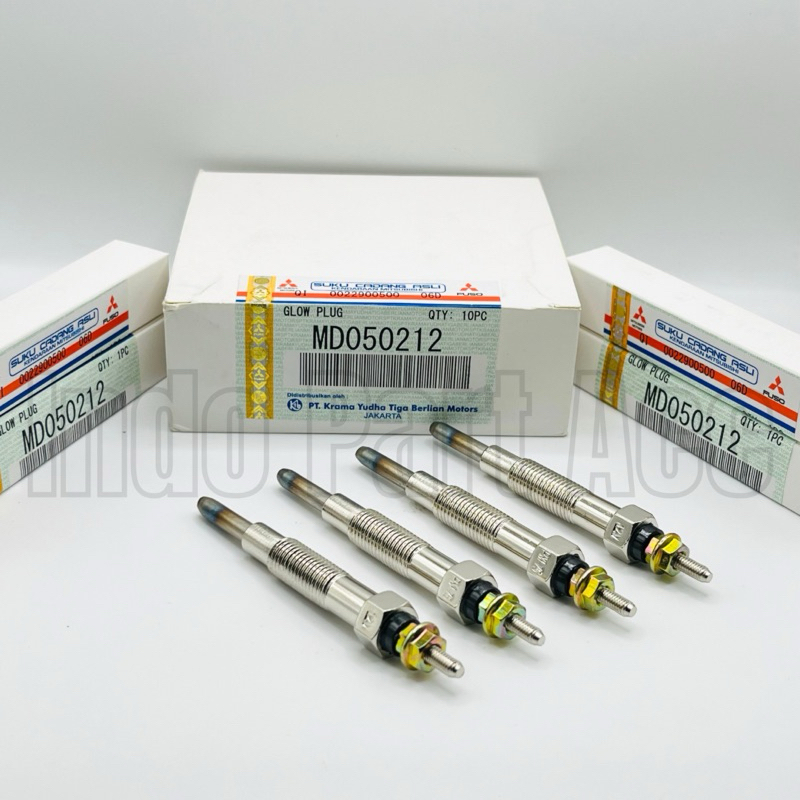 หัวเทียนเครื่องทําความร้อน L300 ดั้งเดิม / หัวเทียนไส้ดีเซล Mitsubishi L300 4D55 4D56 Kuda Diesel L0