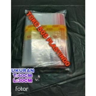 คลิปหนีบถุงพลาสติก 30x40 Clip Zipper Ziplock เสื้อผ้าขนาดใหญ่ 30 x 40 CM Clip ยี่ห้อ