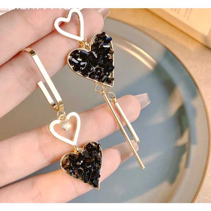 EXCLUSIVE - ชุดหูยาวสําหรับผู้หญิงจะ LLM-A1 PARTY - ต่างหู LOVE GIRLS