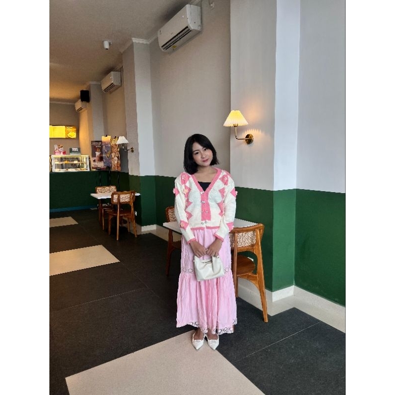 AT329 Queenstreet Flower Texture 3D เย็บปักถักร้อยลายเพชร| เสื้อสเวตเตอร์ถักผู้หญิงด้านบนด้วยวัสดุถั