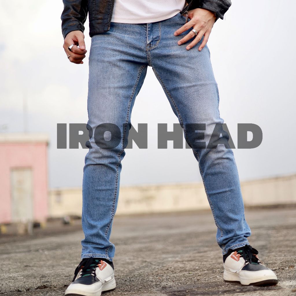กางเกงยีนส์ผู้ชาย IRON HEAD The Ultimate Series กางเกงยีนส์ยืด Royal Blue Slimfit