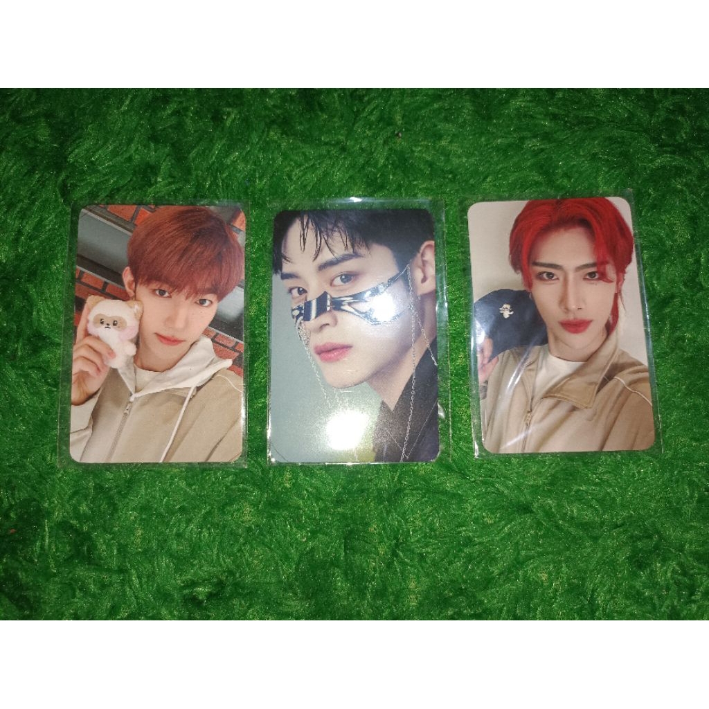 อย่างเป็นทางการ ZEROBASEONE ZB1 JIWOONG ZHANG HAO RICKY ZERONI HANINI YOU HAD ME AT HELLO YHMAH PHOT