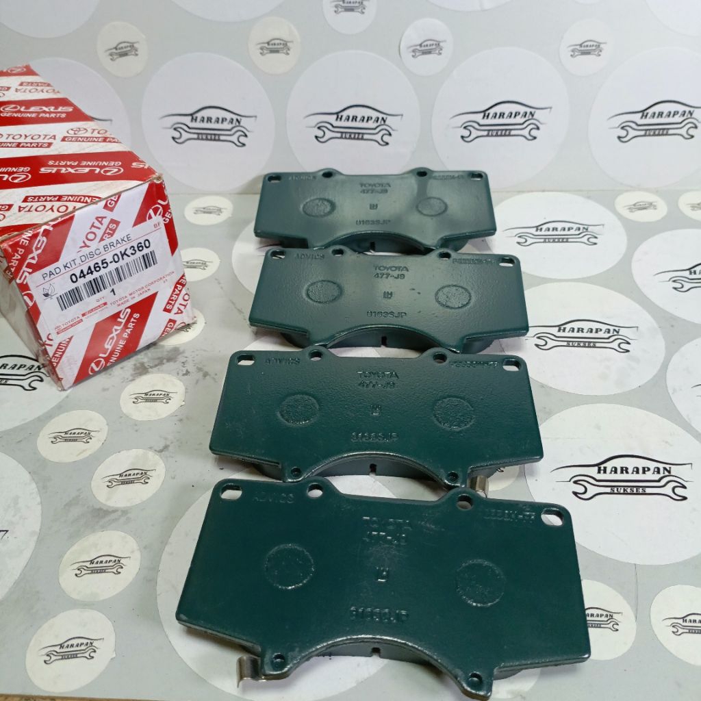 ผ้าเบรคหน้า Toyota Fortuner Revo DGC Hilux VRZ 04465-0K360