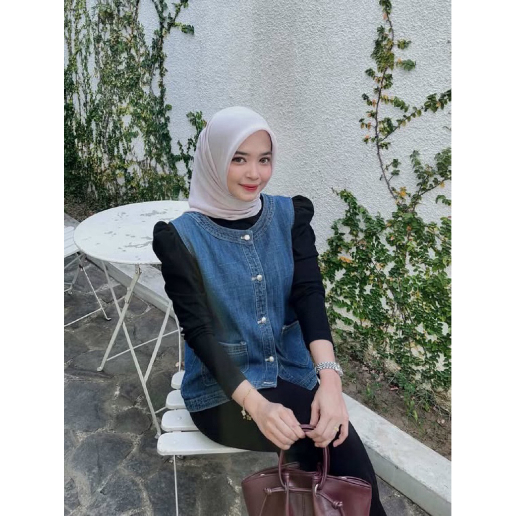 DIYSHOPP - กางเกงยีนส์ VEST BKK