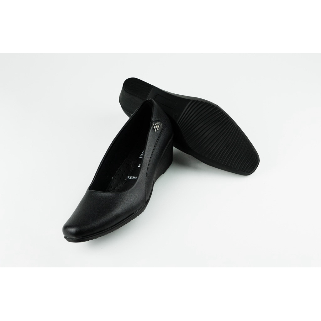MILTON SHOES รองเท้า WEDGES สําหรับผู้หญิง PLAIN BLACK HEELS ANNORA