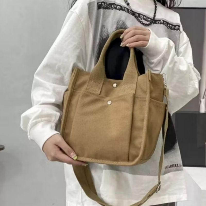 K66 / K67 SLING BAG*