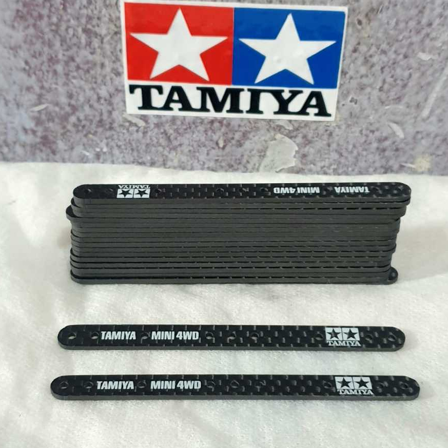Rep Tamiya 15495 / Tamiya HG Carbon Reinforcing Plate (1.5mm) Stick 19mm HG