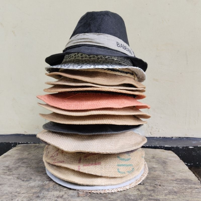 ( FD02) หมวก Fedora สําหรับผู้ชายและผู้หญิง / หมวกฟาง ไซส์ L ราคาถูก