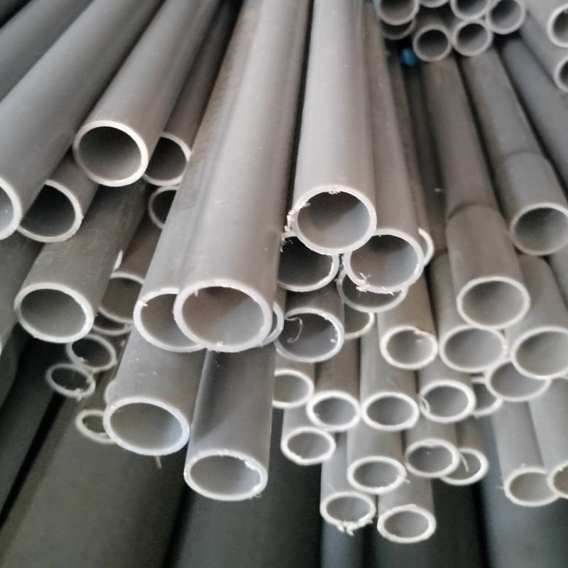 FINNLON AW PVC PIPE 1" THICK 1/2 เมตร ไม้สนพลาสติก 1 อัน